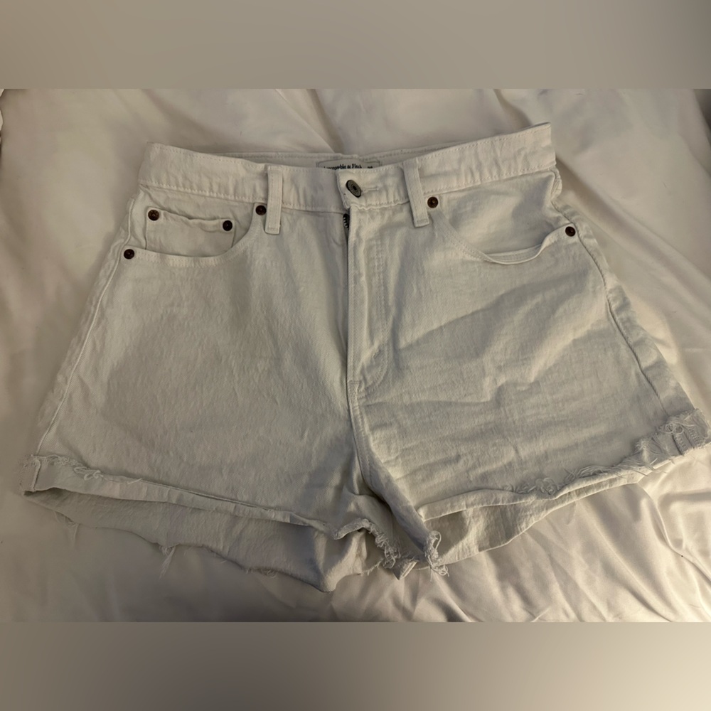 White High-Rise Curve Love Denim Shorts